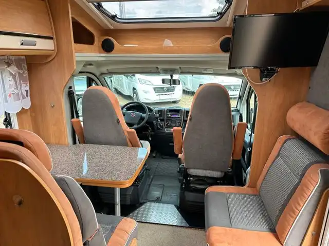 HYMER-ERIBA Future 430 T 